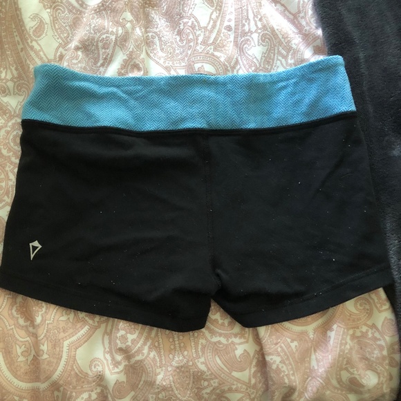 ivivva - Picture 2 of 3